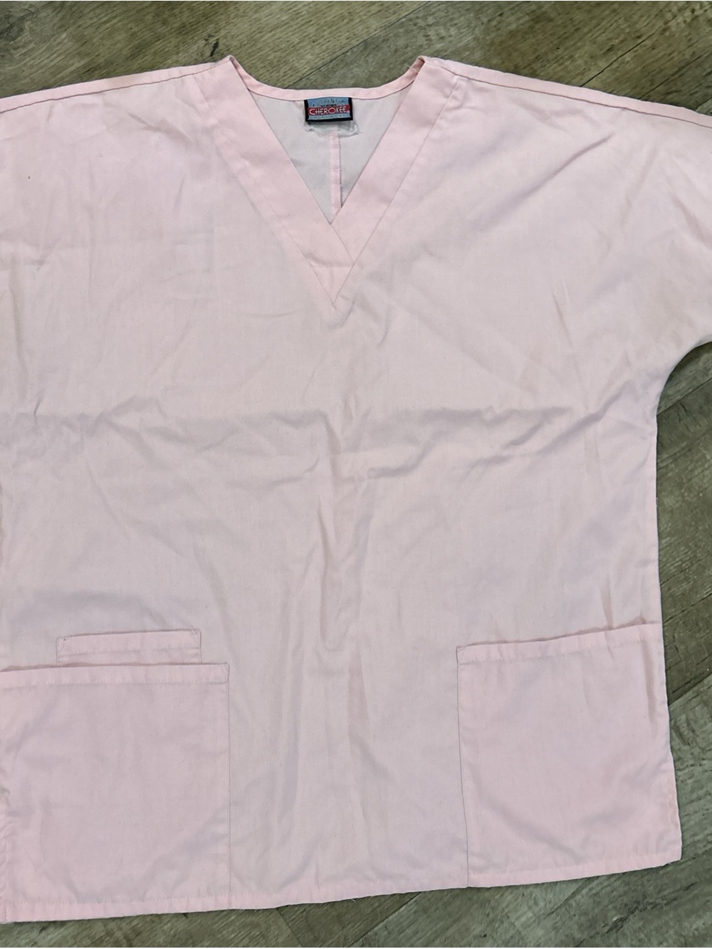 Cherokee V-Neck Scrub Top - Pale Pink